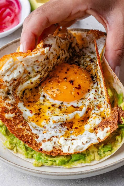 These Crispy Feta Fried Eggs will be your new obsession! With a golden feta cheesy crust and a perfectly cooked egg, it's the ultimate breakfast that'll keep you coming back for more! Crispy Feta, Ultimate Breakfast, Fried Eggs, Breakfast Brunch Recipes, Breakfast Time, Pedro Pascal, An Egg, Breakfast Dishes, Breakfast Recipes Easy