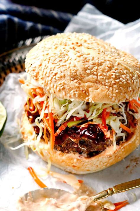 Asian Burgers With Slaw, Thai Hamburger Recipe, Asian Pork Burgers, Asian Chicken Burgers, Asian Burger Recipe, Asian Burger, Paleo Burger, Best Burger Recipe, Asian Slaw