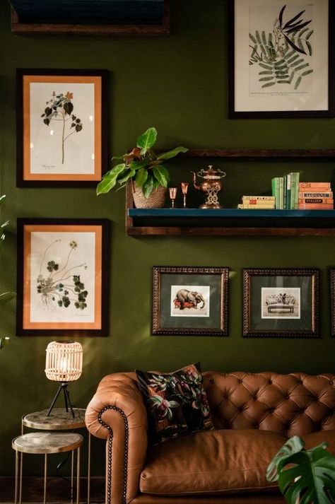 Home Deco Ideas — cosy corner in a new cafe we opened up to the... Maximalist Living Room, My First Home, Family Home Decor, Adams Family, Cosy Corner, Living Room Green, Cozy Place, Boho Chic Decor, New Living Room