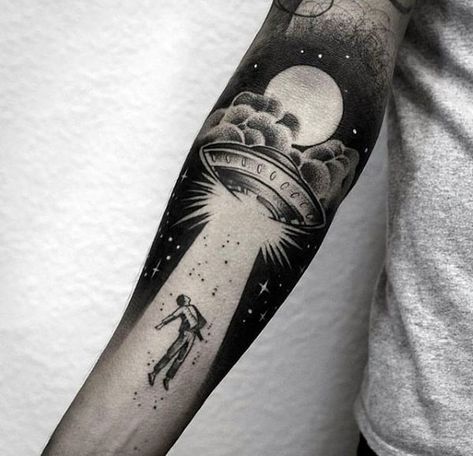 Creative Alien Abuduction Mens Forearm Sleeve Tattoo With Negative Space Design Space Tattoo Sleeve, Herren Hand Tattoos, Negative Space Tattoo, Ufo Tattoo, Tattoos Mandala, Forearm Sleeve, Forearm Tattoo Design, Forearm Sleeve Tattoos, Alien Tattoo