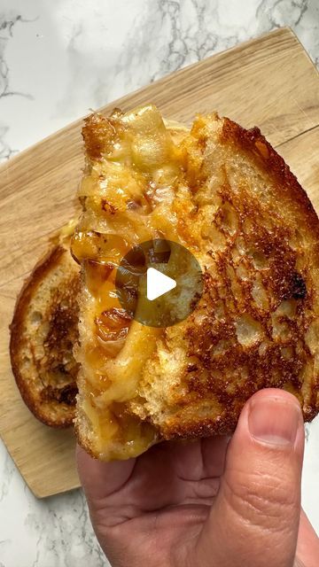 Erin Aronowitz on Instagram: "Grilled Cheese with Pumpkin Butter, Caramelized Onions, and White Cheddar Cheese. Slathered with butter or mayo on the outside. 

Pumpkin Butter is really similar to Apple Butter, just made with pumpkin and a bit sweeter like fig jam. It is a sweet thick jam and it adds the perfect punch of sweetness that pairs with white cheddar. 

Here is how to make it:
Sourdough Bread
Butter
A layer of pumpkin butter on one slice of bread
2-4 slices of cheddar cheese(per sandwich)
Caramelized onions (I made these ahead of time). 

I cook this on medium heat and i use a cover on the pan to trap the heat in the pan so that the cheese melts at the same rate that the bread is browning.
.
.
.
.
.
#grilledcheese #sandwich #pumpkinrecipes #snack #traderjoesrecipes #traderjoes #fa October Daily, Trader Joes Recipes, Light Meals, 5 Ingredient Recipes, White Cheddar Cheese, Pumpkin Butter, Fig Jam, White Cheddar, Bread Butter