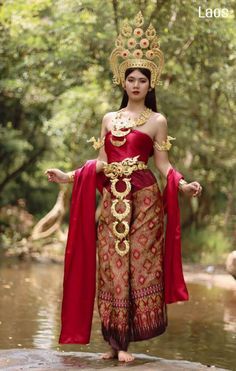 Myanmar Outfit, Laos Clothing, Burma Dress, Myanmar Fashion, Culture Fashion, Myanmar Traditional, Traditional Outfit, Myanmar Traditional Dress, Outfit For Women