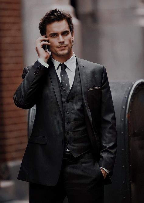 Dark Haired Man In Suit, Lawyer Man Aesthetic, Tall Dark And Handsome Men Aesthetic, Male Lawyer Aesthetic, Lawyer Aesthetic Male, Lawyer Man, Male Lawyer, Mafia Man, Brown Hair Male