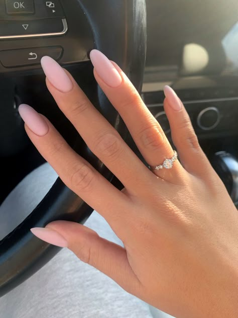 Round Matte Nails, Matte Pink Nails Almond, Light Pink Nails Round, Round Nails Medium, Long Round Acrylic Nails, Light Rose Nails, Matt Pink Nails, Pink Soft Nails, Round Nails Long