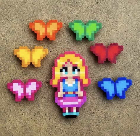 Stardew Valley Butterfly, Melt Beads Patterns, Hamma Beads Ideas, Pony Bead Crafts, Melty Bead Patterns, Perler Ideas, Pearl Beads Pattern, Easy Perler Beads Ideas, Beads Patterns