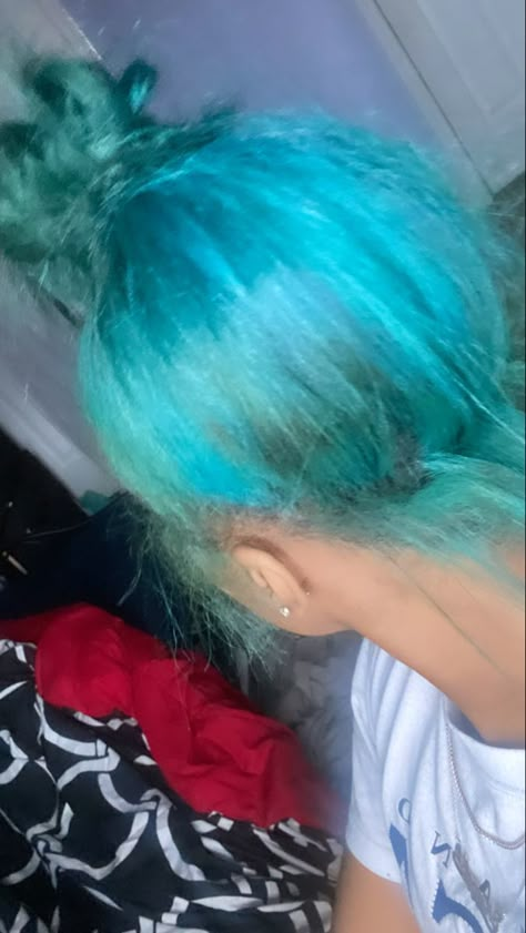 Blue Hair On Light Skin, Turquoise Hair Black Women, Teal And Blonde Hair, Teal Dyed Hair, Aquamarine Hair Color, Blue Hair Dye Ideas, Blue Peekaboo Hair, Blue Dyed Hair, Teal Hair Dye