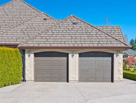 Top 70 Best Garage Door Ideas - Exterior Designs Double Garage Ideas, Double Garage Door, Best Garage Doors, Garage Door Springs, Garage Door Makeover, Garage Door Design, Door Inspiration, Garage Door Repair, Door Repair