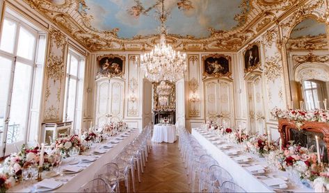 HOTEL LE MAROIS WEDDING IN PARIS - DLG EVENTS Paris Wedding Venues, Paris Wedding Venue, Wedding Venue France, Lake Como Wedding, Weddings By Color, Floral Event Design, Paris Wedding, Wedding Dress Pictures, France Wedding