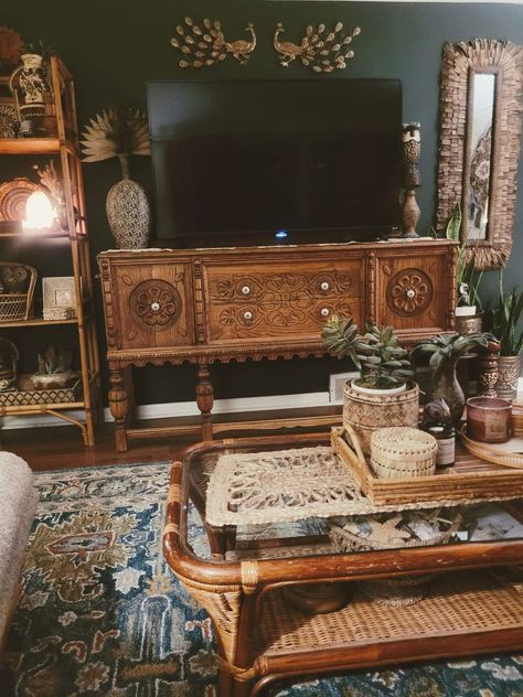 Moody Home Decor, Deco Boheme, Living Room Spaces, Boho Living Room, Living Room Inspo, Dream Rooms, Dream House Decor, Aesthetic Room Decor, Dream Home Design