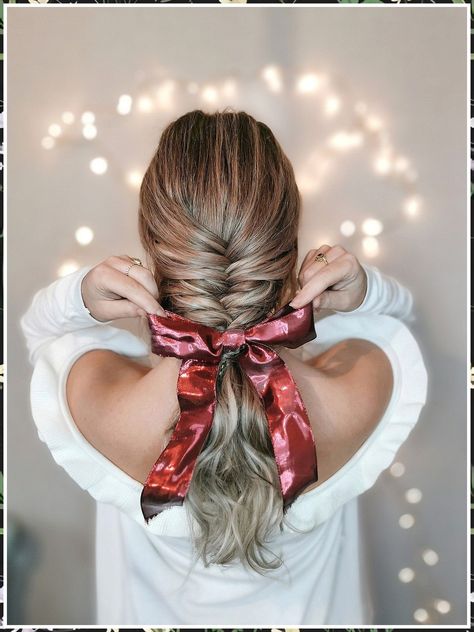 Christmas Hair Ideas - Visit immediately for you will never know what you will discover. Click to visit IMMEDIATELY! Hairstyle For Christmas Party, Christmas Hair Styles For Kids, Christmas Morning Hairstyles, Curly Inspiration, Christmas Party Hair, Fishtail Hair, Braid Fishtail, Hairstyles Christmas, Bow Braid