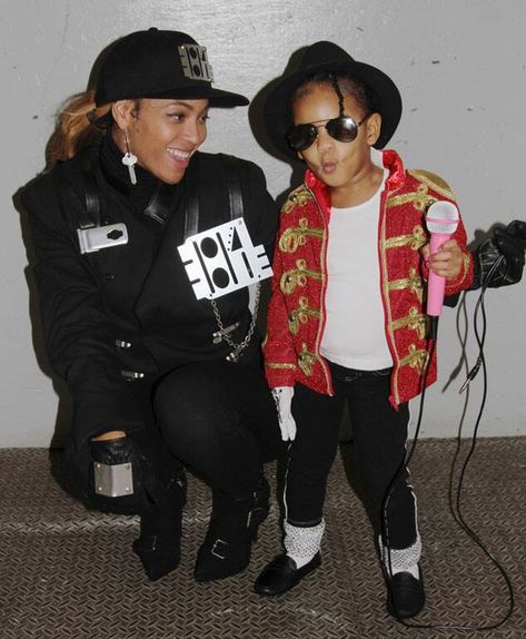 Janet Jackson Costume, Michael Jackson Halloween, Michael Jackson Costume, Kim Kardashian Dresses, Best Celebrity Halloween Costumes, Blue Ivy Carter, Celebrity Halloween Costumes, Beyoncé Giselle Knowles-carter, Beyoncé Giselle Knowles