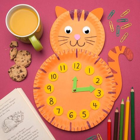 3 Unique and Easy Paper Flower Wall Hanging Ideas Paper Plate Clock, Paper Plate Cat, Clocks Diy Crafts, Paper Clock, Clock Craft, Recycled Crafts Kids, Paper Plate Crafts For Kids, Cat Clock, Clock For Kids