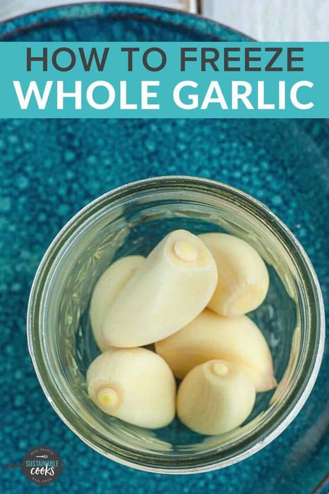 Learn all the tips and tricks on How to Freeze Garlic to save yourself time and money. A stash of frozen garlic in your freezer can easily be added to main dishes, soups, and sauces for quick meals that the whole family will love. Freezing Fresh Leeks, How To Freeze Garlic, Garlic Preserving, Freezer Preserving, Canning Garlic, Can You Freeze Garlic, Paleo Roasted Chicken, Freezing Garlic, Preserving Garlic