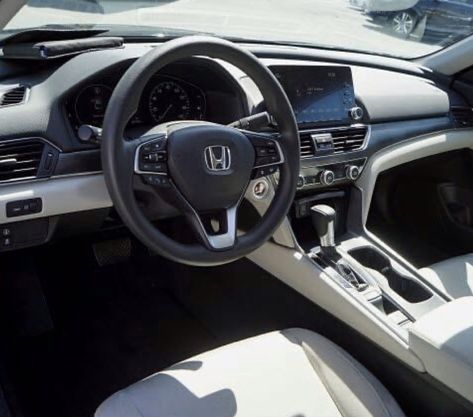 2018 Honda Accord, Car For Teens, Sport Decor, Honda Accord Sport, Camaro Car, Fantasy Cars, Girly Car Accessories, Honda Accord Lx, Luxury Car Interior