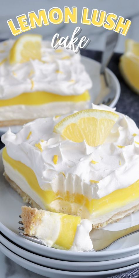 Lemon Lush Dessert, Lush Cake, Lemon Lush, Dessert Oreo, Fluff Desserts, Lemon Dessert Recipes, Desserts Easy, Lemon Desserts, Lemon Recipes