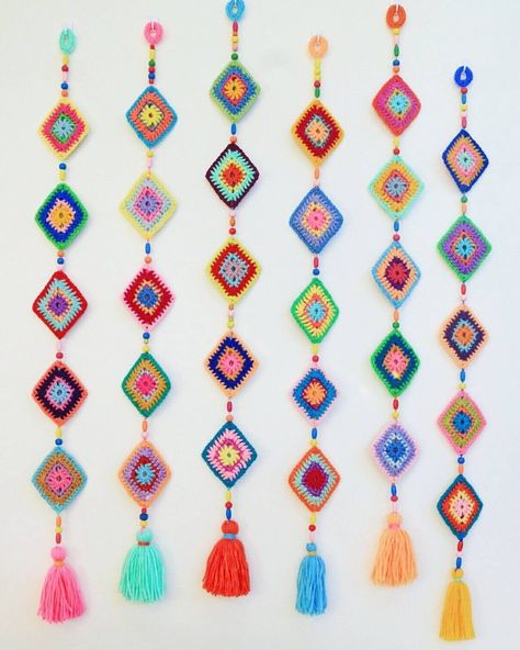 Boho Decor Diy, Boho Decorating, Crochet Wall Art, Baby Mobil, Crochet Garland, Diy Boho Decor, Crochet Wall Hangings, Diy Boho, Crochet Curtains