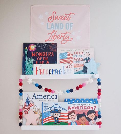 Bookshelf Decor Ideas, Holiday Bookshelves, Baby Bookshelf, Kids Bookshelf, Fourth Of July Decorations, Holiday Room, Fourth Of July Decor, Kids Holiday Gifts, Well Read