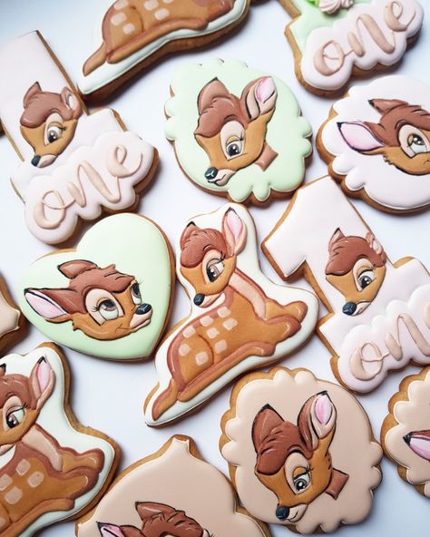 Bambi Cookies Decorated, Bambi Birthday Cakes, Bambi Baby Shower Theme Girl, Bambi Cookies, Bambi Cake, Bambi Party, Bambi Birthday, Cookie Birthday Party