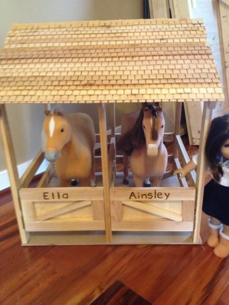 American Girl Furniture, American Girl Doll House, American Girl Diy, Bookshelf Plans, American Girl Doll Diy, Large Horse, Bunny Mom, Horse Stable, Mom Accessories