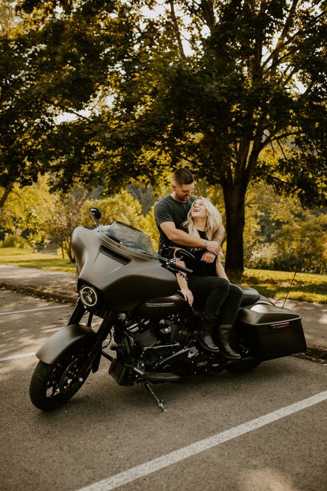 Motorcycle Engagement Session Motorcycle Couple Photos, Harley Davidson Couple, Motorcycle Family Photoshoot, Harley Davidson Couple Pictures, Engagement Photos Harley Davidson, Motorcycle Photography Couples, Harley Davidson Photoshoot, Engagement Pictures With Motorcycle, Harley Engagement Photos