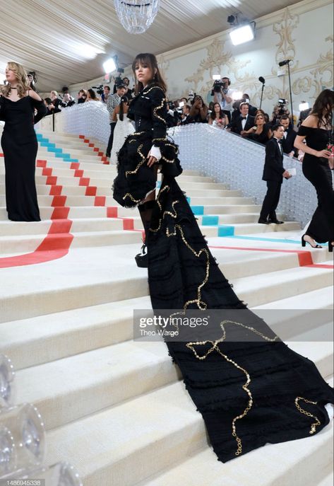 Jenna Ortega Met Gala 2023, Jenna Ortega Met Gala, A Line Of Beauty, Met Gala Dresses, Fundraising Gala, Star Party, Red Carpet Event, Gala Dresses, Jenna Ortega