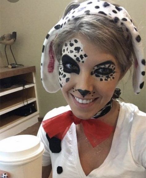 101 Dalmatians Face Paint, Dalmatian Halloween Makeup, Dalmatian Face Makeup, Dalmatian Face Paint, Dalmatian Costume Makeup, Dalmatian Makeup, Dalmatian Halloween, Dog Makeup, Dalmatian Costume