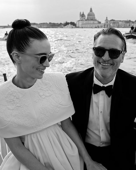 Filmthusiast on Instagram: “On the scene at the #VeniceFilmFestival! ✨ 📷: @gregwilliamsphotography” Joaquin Phoenix Rooney Mara, It Magazine, Greg Williams, Viggo Mortensen, Rooney Mara, Jude Law, Venice Film Festival, Gary Oldman, Hugh Dancy