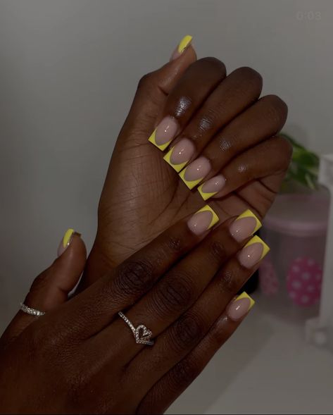 Solid Color Acrylic Nails, Acrylic Nails Yellow, Acrylic Toe Nails, Hard Nails, Colored Acrylic Nails, Girly Acrylic Nails, French Tip Acrylic Nails, French Acrylic Nails, Short Square Acrylic Nails