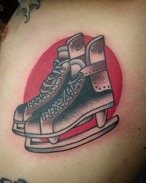 Tebe Tattooist on Instagram: “So stoked to tattoo these guys on @trasker19  thanks so much man!  #vintageskates #hockeytattoo #oldtimehockey #vintagehockey #hockey…” Hockey Skates Tattoo, Hockey Skate Tattoo, Ottawa Tattoo, Hockey Tattoo, Skate Tattoo, Vintage Ice Skating, Ice Hockey, Flash Tattoo, Traditional Tattoo