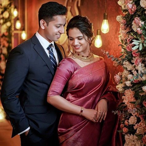 10+ Most Amazing Wedding Photographers In Kochi – Check It Out! - SetMyWed Bengali Reception Couple Poses, Indian Wedding Reception Couple Poses, Reception Photoshoot Poses, Bengali Reception Couple Shoot, Marriage Anniversary Photoshoot, Reception Couple Poses, Anniversary Couple Photoshoot, Reception Poses, Reception Photoshoot