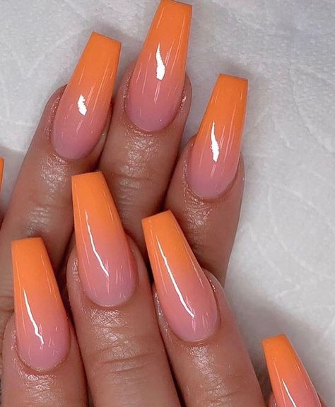 Orange Ombre Nails, Orange Nail Designs, August Nails, Nagellack Trends, Ombre Acrylic Nails, Short Acrylic Nails Designs, Orange Nails, Dream Nails, Summer Nail