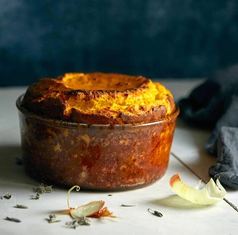 Squash Souffle, Kabocha Squash Recipe, Light Side Dishes, Souffle Recipe, Veggie Side Dish Recipes, Fluffy Light, Souffle Recipes, Squash Puree, Kabocha Squash