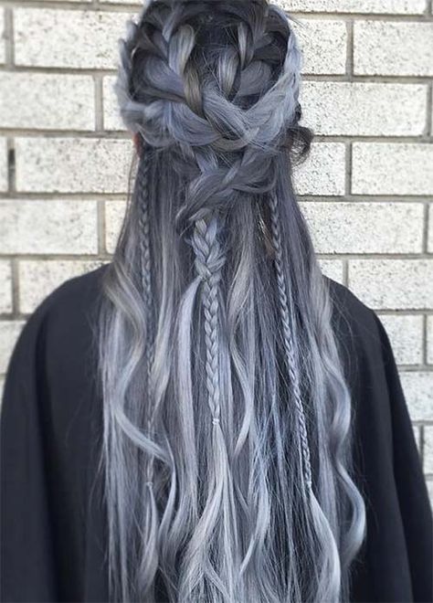 How to Maintain Gray or Silver Hair Long Grey Hair, Silver Hair Color, Silver Grey Hair, Hair Color Blue, Grey Hair Color, Hair Envy, Grunge Hair, Grey Hair, Silver Hair