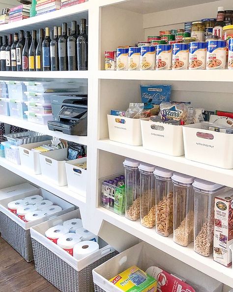 This pantry is one of our favorites. There is a place for everything. Chips & crackers, pretzels & popcorn, nuts & dried fruit! Even the… Kitchen Pantry Ideas, Pantry Room, Organized Pantry, Pantry Organisation, A Place For Everything, Kitchen Organization Pantry, Pantry Ideas, Kitchen Organisation, Kitchen Pantry Design