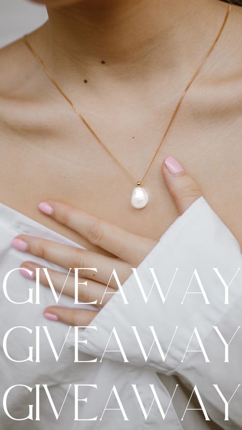 White blouse, collarbone & a pearl necklace. Text of giveaway. Social media template for small business owners. Jewelry Giveaway Ideas, Jewerly Story Ideas, Giveaway Background, Giveaway Ideas Instagram Design, Giveaway Image Instagram, Giveaway Template, Giveaway Graphic, Giveaway Ideas, Jewelry Giveaway