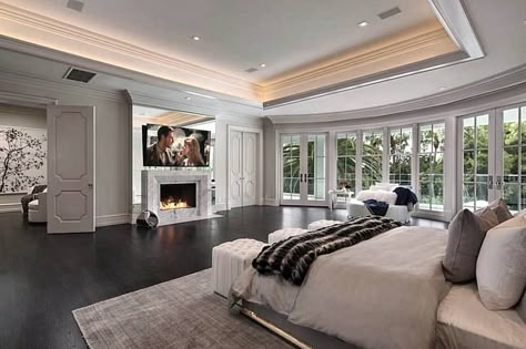 Master suite with doors separating sitting area/closet, double sided fire place Bath Decoration, Luxury Master Suite, Homes Ideas, Florida Homes, Luxury Bedroom Design, Bedroom Fireplace, Sanctuary Bedroom, Luxury Bedroom Master, Master Bedrooms Decor