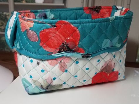 Beginner Sewing Projects, Diy Event, Beginner Sewing, Beginner Sewing Projects Easy, Leftover Fabric, Fabric Baskets, Bags Tutorial, Sewing Projects For Beginners, Sewing Skills