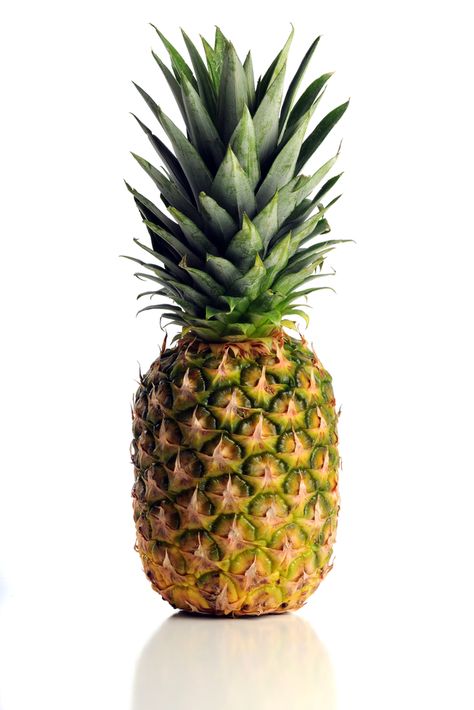 Tart Pineapple, Pine Apple, Growing Pineapple, Fruit Kebabs, Healthy Nutrition Plan, Brown Spots Removal, Vitamin B1, Pineapple Fruit, Vitamin B6