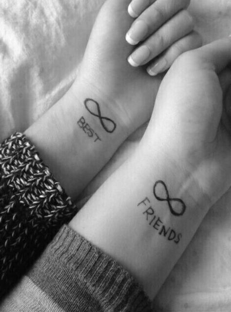 best friends Best Friend Tattoo Ideas, Friend Tattoo Ideas, Tattoo Friends, Best Friend Tattoo, Matching Bff Tattoos, Maching Tattoos, Small Tattoo Placement, Back Of Arm Tattoo, Matching Best Friend Tattoos