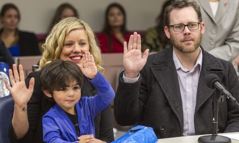 Heartwarming photos of children and their new parents celebrating National Adoption Day Adoption Courthouse Photos, Foster Care Adoption Photos, Adoption Day Photos, Foster Care Announcement, Adoption Finalization, Adoption Pictures, National Adoption Day, Adoption Photography, Adoption Photos