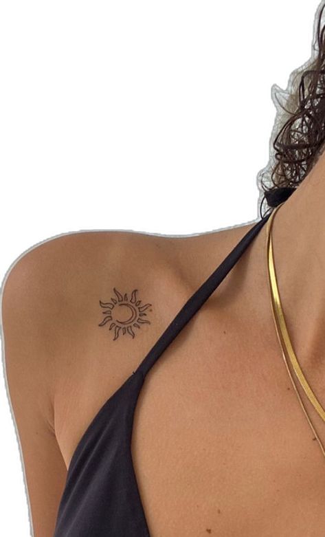 Moon On Back Tattoo, Collar Bone Tattoo Ideas For Women, Sun Tattoo Stomach, Back Of Neck Sun Tattoo, Burning Sun Tattoo, Neck Hairline Tattoo, Sun Collarbone Tattoo, Tattoo On Chest Women, Tattoos With Meanings For Women