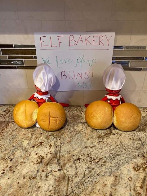 Elf Ideas Easy, Elf Activities, Big Bun, Elf Ideas, Shelf Ideas, On The Shelf, Buns, Elf On The Shelf, Elf