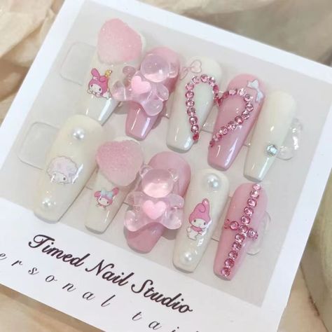 Shopee Finds, Glitter Press On Nails, Nails Kawaii, Anime Diy, Candy Nails, Nail Candy, Hello Kitty Nails, Fake Nails With Glue, Nails Glitter