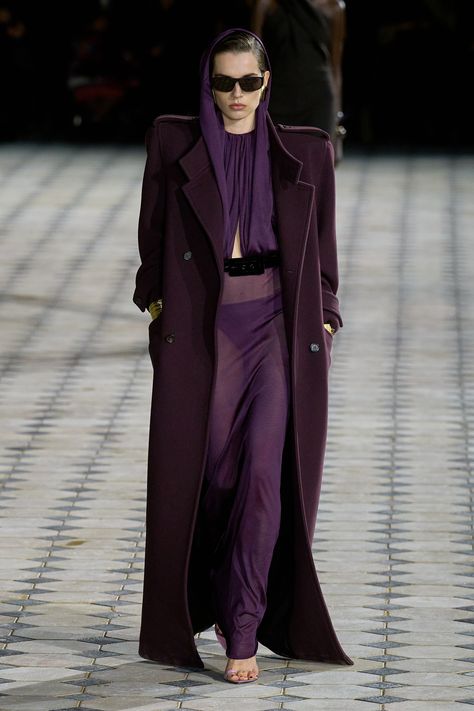 Ysl Fashion Show, Paris Fashion Week 2023, Ysl Paris, Ysl Fashion, Fashion Week 2023, Barbie Sewing, Hussein Chalayan, Casual Attire For Women, Damir Doma