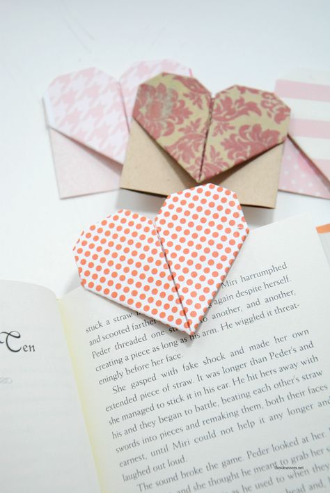 Origami Heart Valentine Bookmarks - The Idea Room Paper Hearts Origami Bookmark, Hart Origami, Valentine Bookmarks, Origami Hearts, Valentines Bookmarks, Origami Bookmarks, Dollar Origami, Origami Ball, Dollar Bill Origami