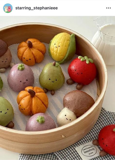 Clay Dumpling, Veggie Dumplings, Baking Fall, Kue Macaroon, Happy Thanksgiving Everyone, Halloween Breakfast, 귀여운 음식 그림, Kawaii Cooking, Fall Vegetables