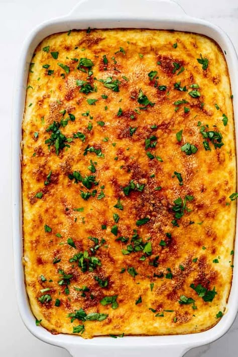 Baked Cheese Grits, Baked Grits, Cheese Grits Casserole, Cheese Grits Recipe, Instant Grits, Grits Casserole, Creamy Grits, Cheesy Grits, Pork Chop Dinner