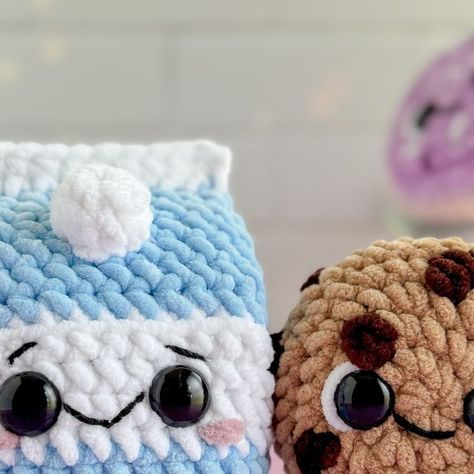 Amigurumi Crochet Patterns by Anna on Instagram: "These two just became best friends 🥰🍪🥛  I honestly hadn’t considered making a milk carton to go with the cookies. But now I can’t imagine not having it!   Tester call coming soon! I’m really excited about how this one is coming together. It’s got some less used crochet techniques that will easily up your crochet skills!! I hope you all love it too 🧶❤️  #crochetersofinstagram #amigurumi #milkandcookies #chocolatechipcookies #newpattern #comingsoon" Crochet Milk Carton, Crochet Cookies Free Pattern, Milk Box, Milk Carton, Milk N Cookies, Crochet Food, Kawaii Crochet, Crochet Stitches For Beginners, Crochet Techniques