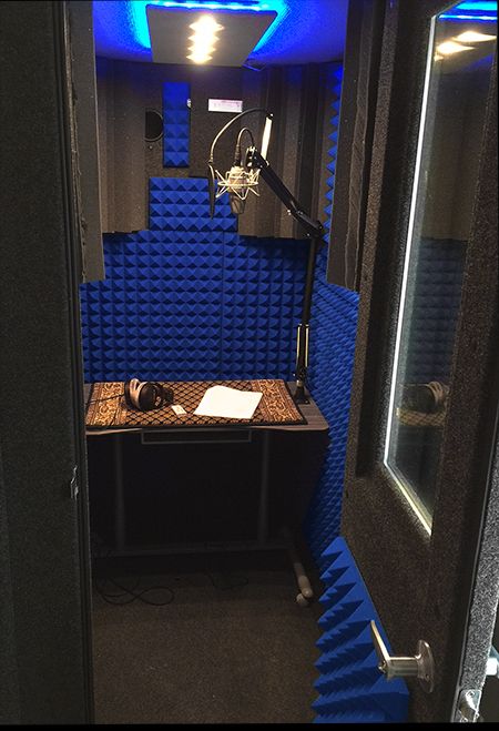 Voice Over Studio, Voice Over Artist, Studio Foam, Recording Booth, Home Recording Studio Setup, Recording Studio Setup, Home Studio Ideas, Audio Studio, Recording Studio Design