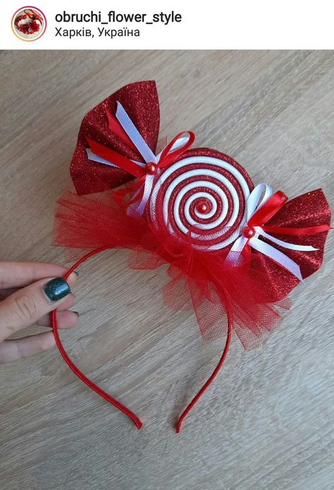 Candy Cane Headband Diy, Diy Christmas Headbands, Diy Christmas Hair Accessories, Christmas Headband Diy, Christmas Hair Accessories, Wacky Hair Days, Crazy Hair Day, Wacky Hair, Crazy Hair Day At School